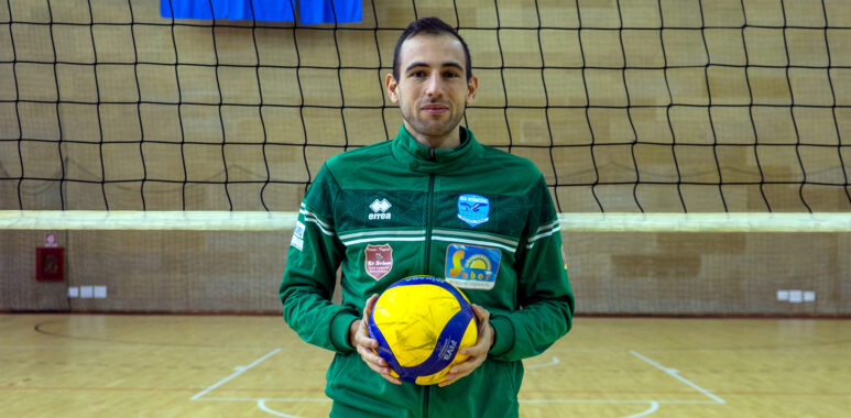 Francesco Gallo con pallone (1)